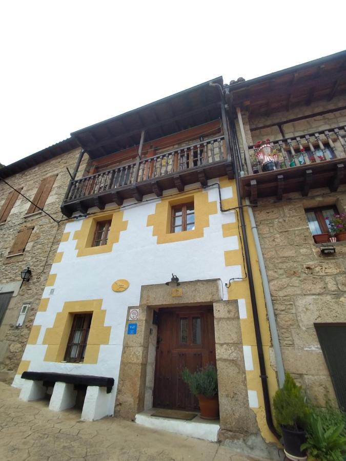 La Milana, Orbaneja Del Castillo Exterior foto